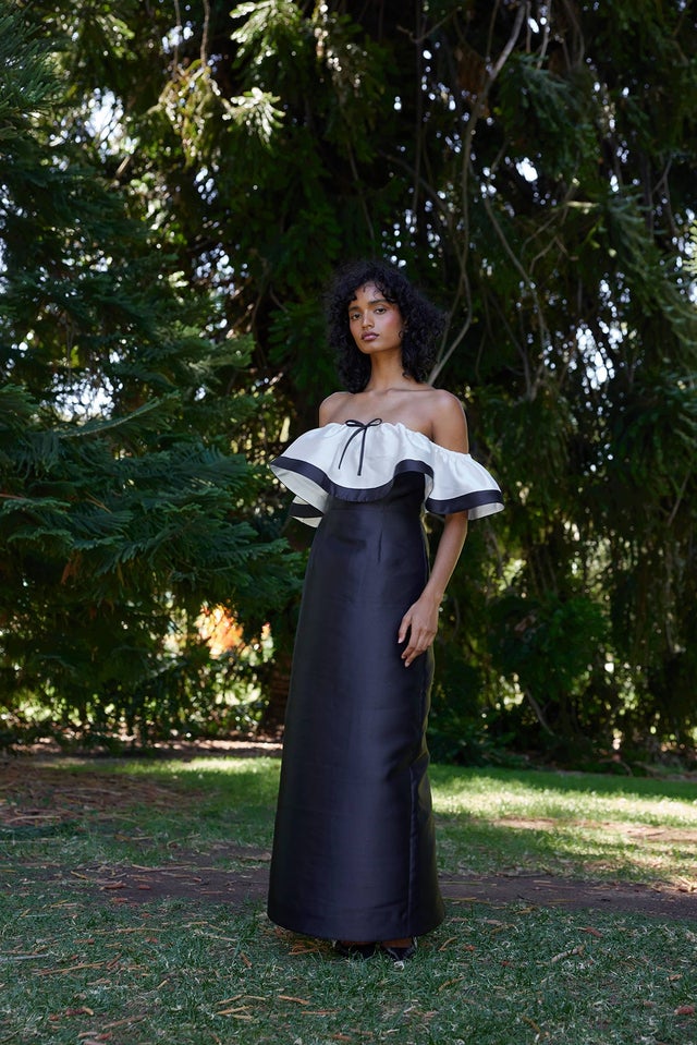 Sale by Evening | Mara Collective